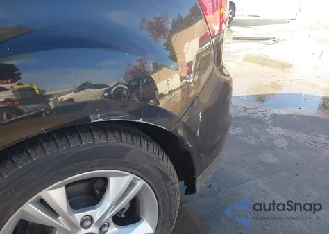 2012 Ford Focus Se z USA, uszkodzony, nr VIN 1FAHP3K22CL403419